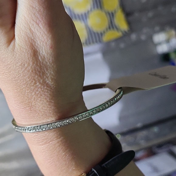 Calvin Klein NWT Swarovski Bangle - Picture 4 of 5